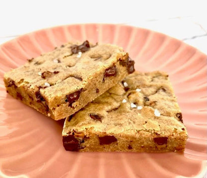 Bourbon, Chocolate and Pecan Blondie
